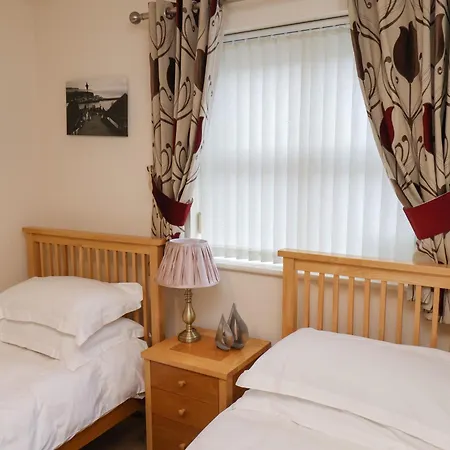 Apartamento Cadliam Whitby